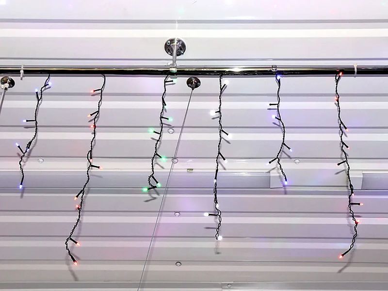 Гирлянда Дождь черный провод прозрачная коническая лампа 3м 120LED (микс) 120-SHORT-CURTAIN-3M-M 100 616827293 фото