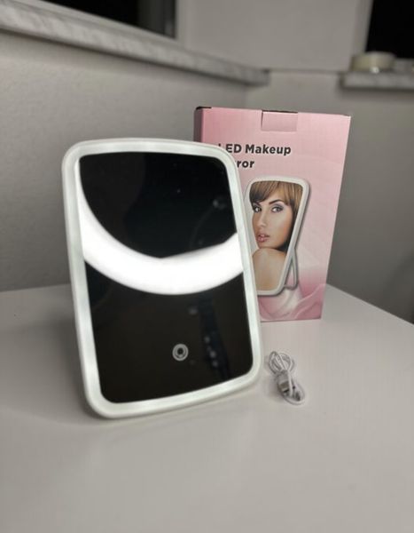 Дзеркало з підсвіткою для макіяжу акумуляторне Jordan Judy LED Makeup Mirror BR000118 75562569 фото