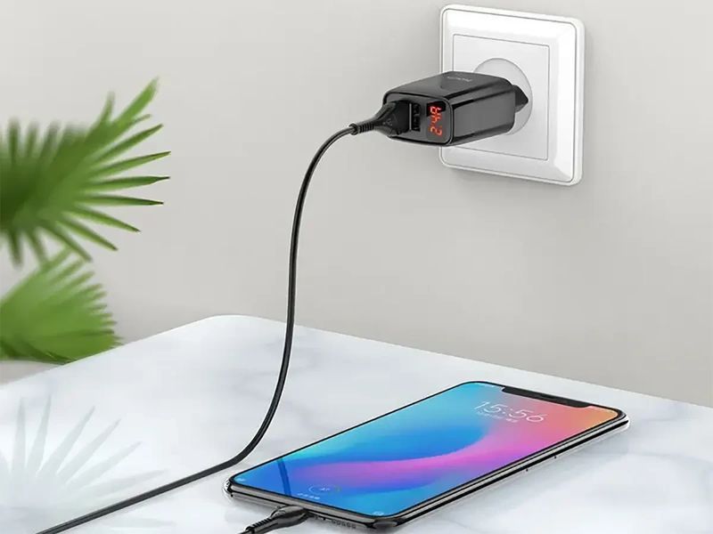 Зарядний пристрій 220В 2,4А 10,5Вт 5В USBx2 з кабелем USB - Lightning LCD Hoco C86A Illustrious 1544838168 фото